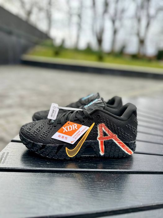 2 моделі Nike Ja 3 Light Show