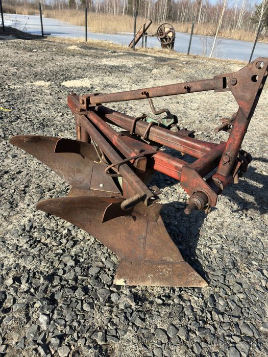 Плуг 2/30 польський оригінальний грудонський / є оборотний 2/30