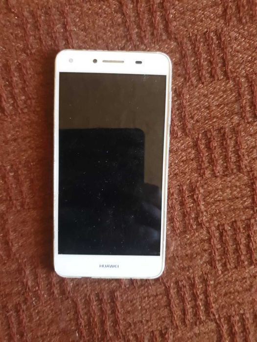 Huawei – uszkodzony, nie włącza się | Na części lub do naprawy