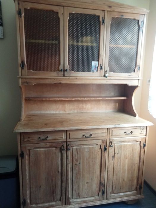 kredens PRL lite drewno