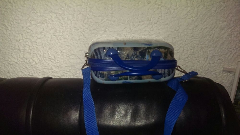 Женская сумочка-кейс