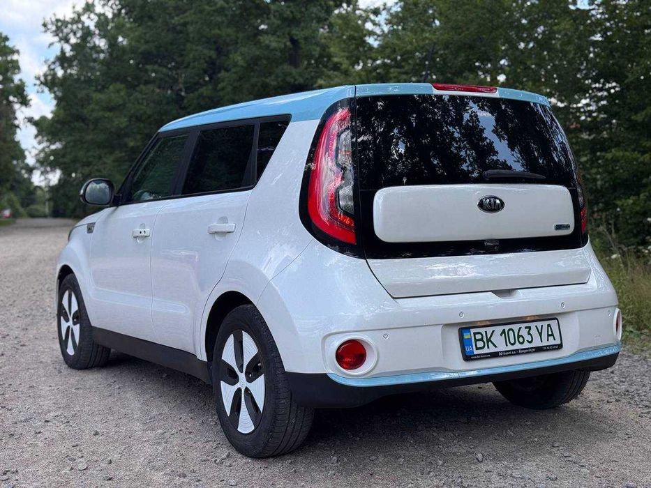 Продам електромобіль KIA SOUL EV 2016