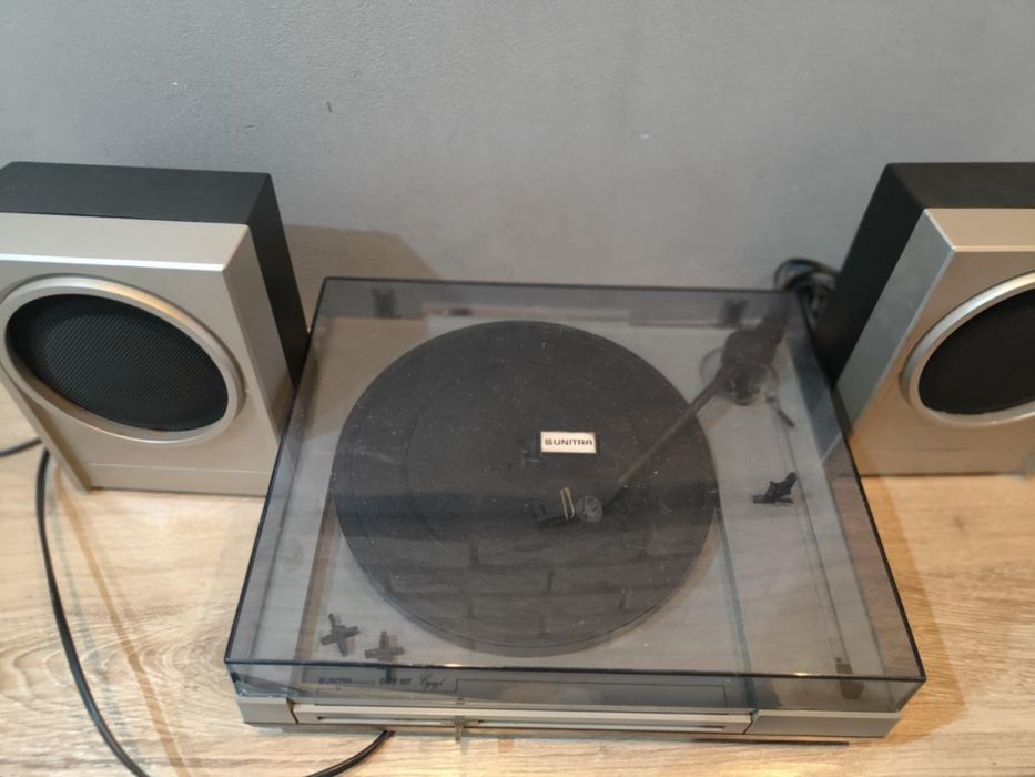 Gramofon UNITRA z głośnikami