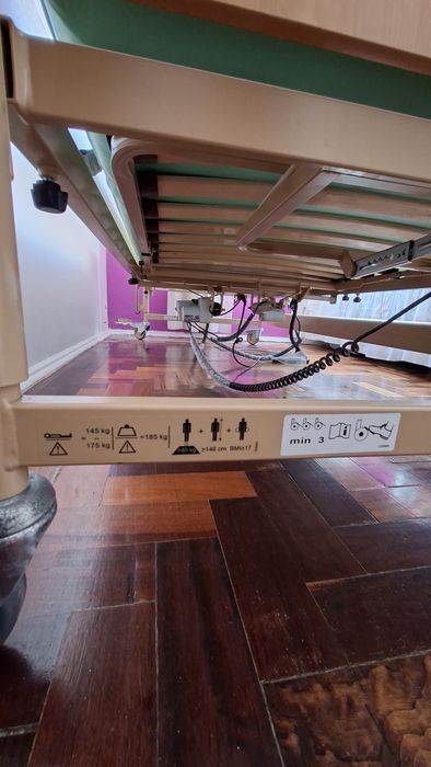 Cama Hospitalar Elétrica BURMEIER Economic II