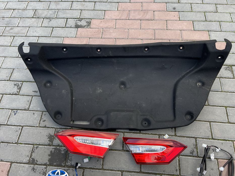 Toyota Camry 70 Фонарь Камера Замок Проводка Накладка Кришка комлект