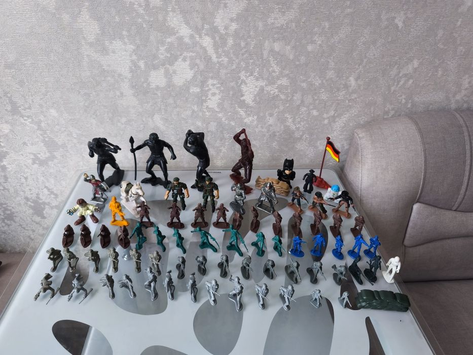 Набор фигурки животные, звери, насекомые, солдатики, динозавры, дракон