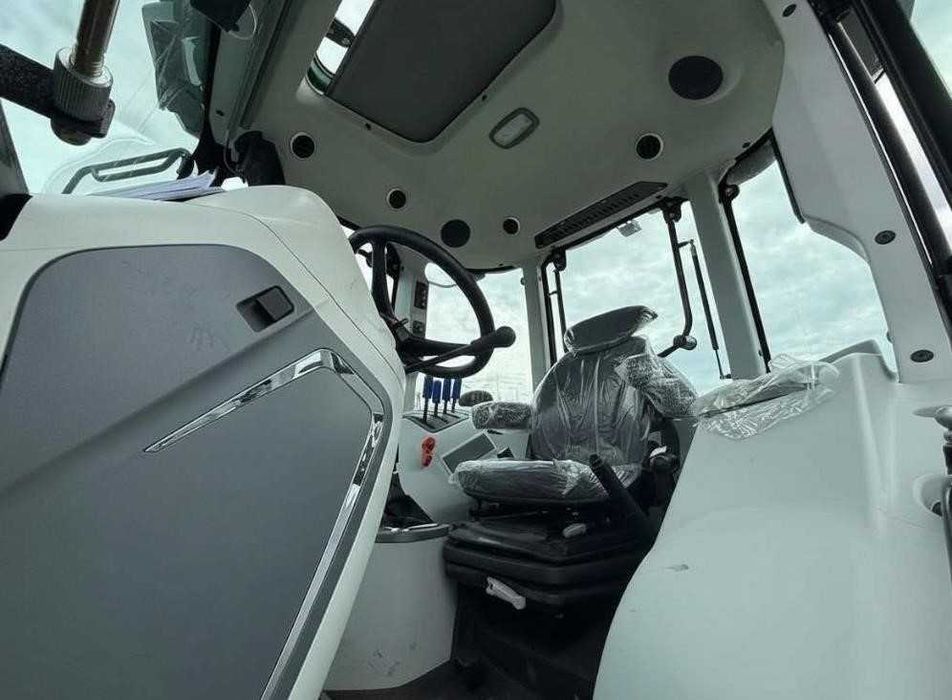 Трактор ДТЗ-1204, мінітрактор