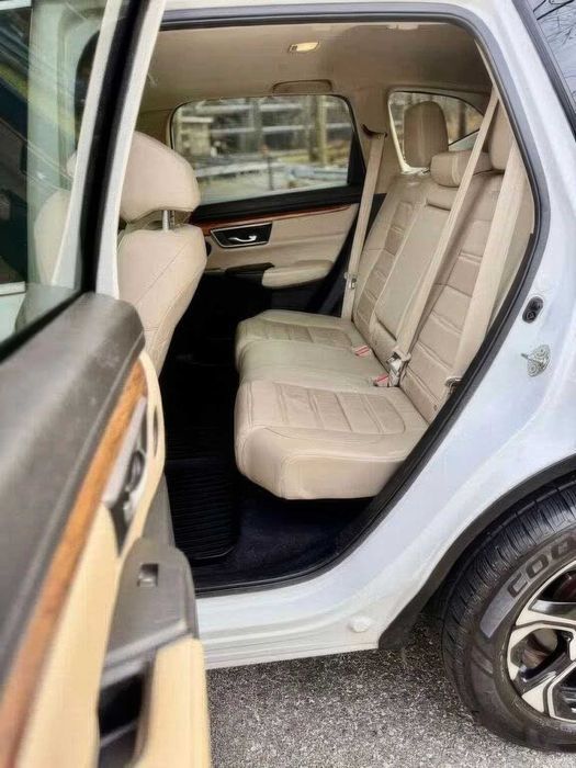 Honda CR-V Touring      2017