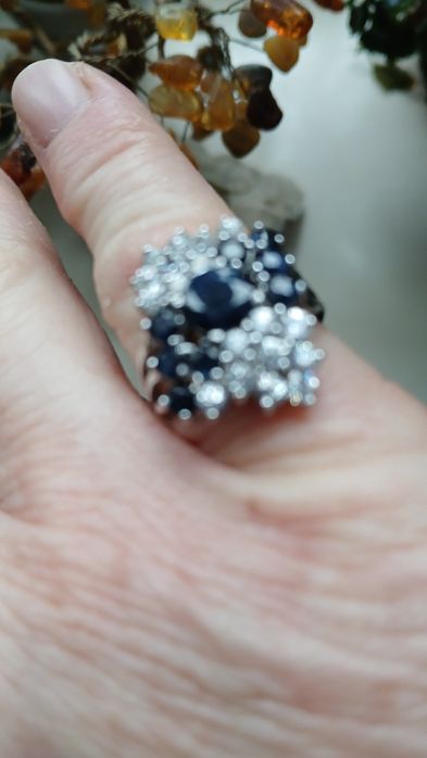 Pierścionek srebro 925 szafiry i cyrkonie rozmiar  14