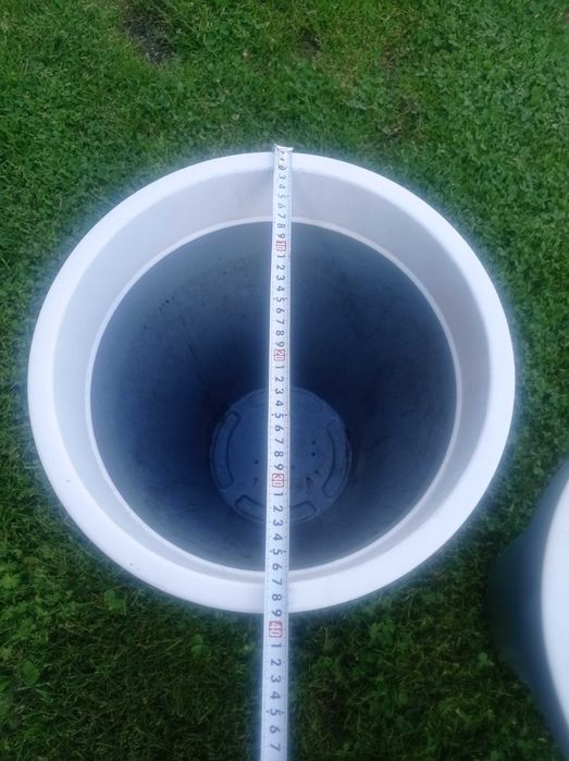 Donice duze plastikowe 2 sztuki