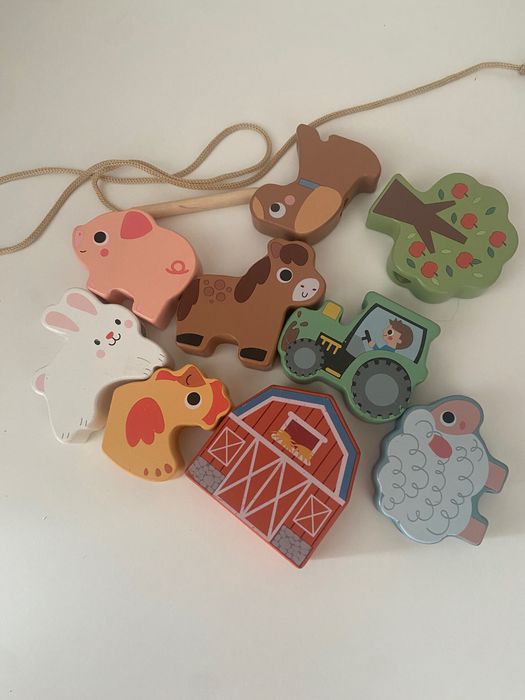 Шнурівка Ферма від TookyToy