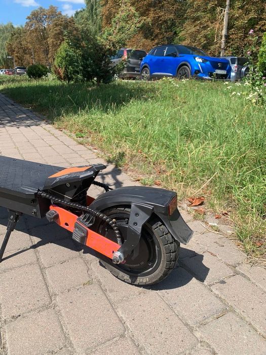 Tecros T1 гарний стан