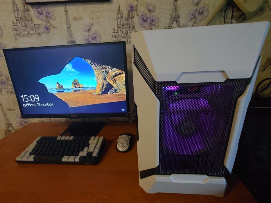 Продам сборку комп'ютер ( сістемнік, монітор, клавіатуру та мишку)