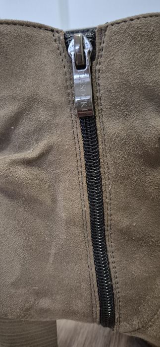 Zamszowe botki Lasocki 35