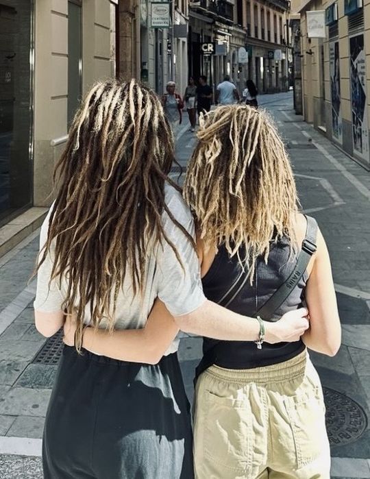 Piekne zadbane dredy naturalne