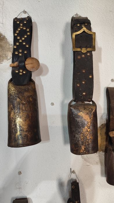 Coleção de 9 Chocalhos antigos