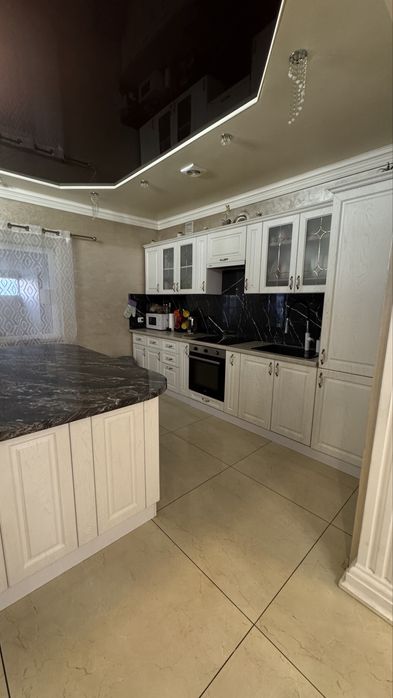 Дом по адресу Петефі Шандора пл. (площадь 250 м²) - Atlanta.ua - фото 2