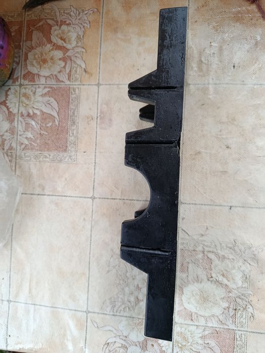 Стусло будівельне