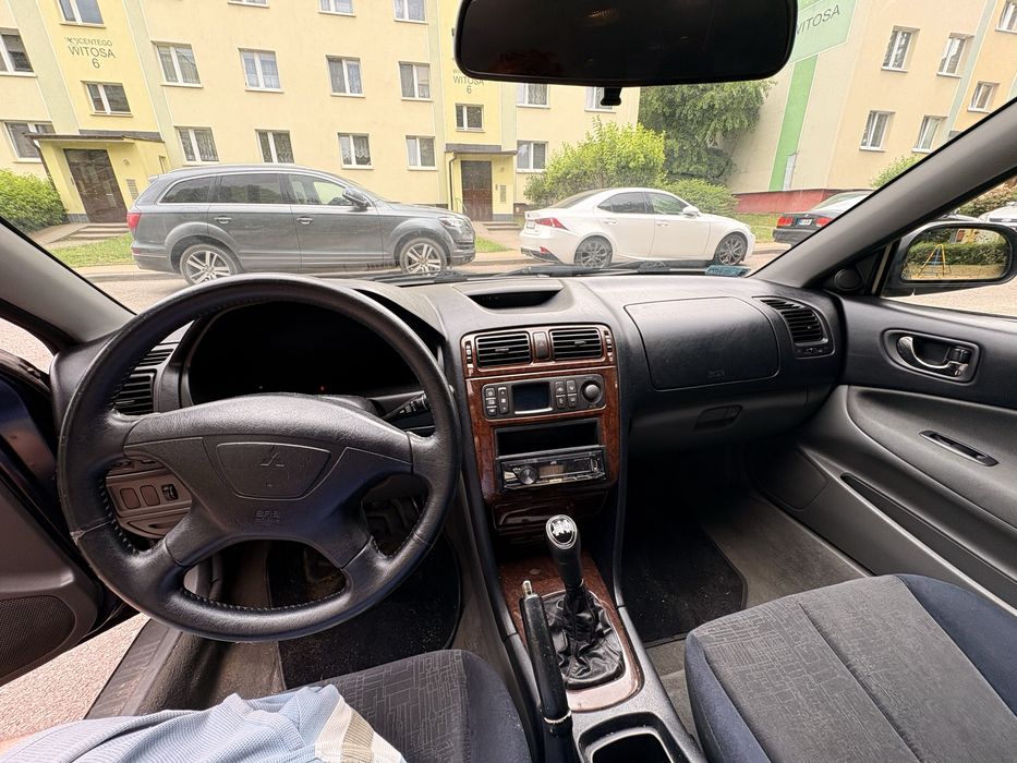 Mitsubishi Galant VIII