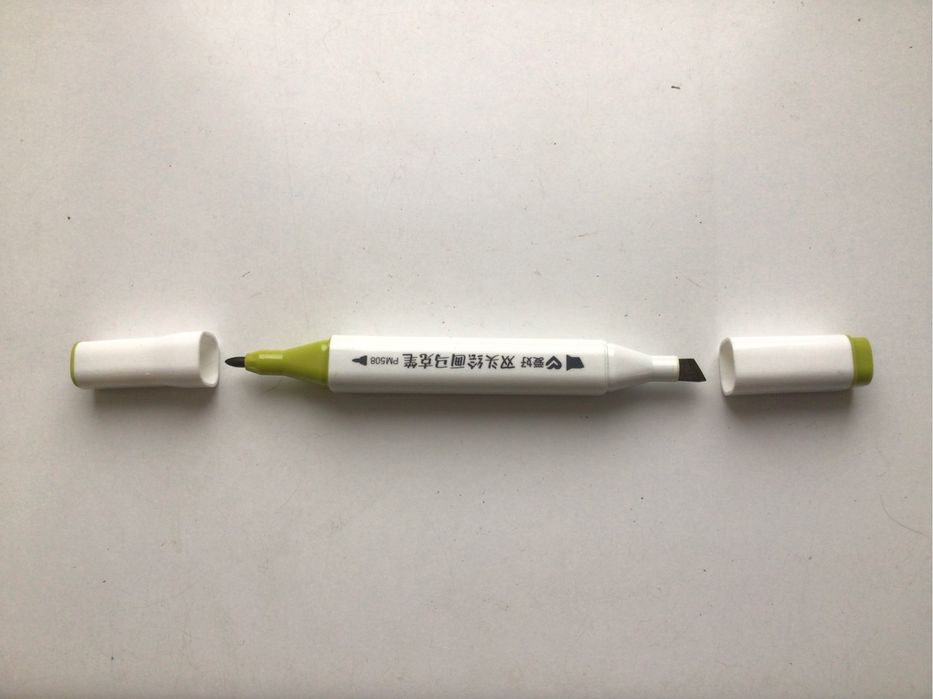 Маркеры-фломастеры двухсторонние.