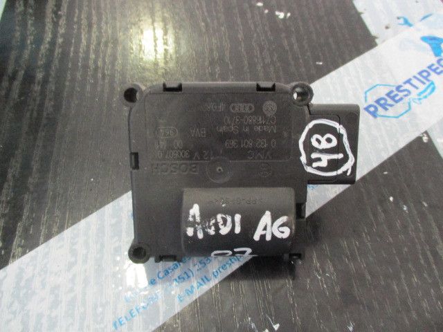 Motor da comporta da sofagem AUDI A6 (4F2, C6)