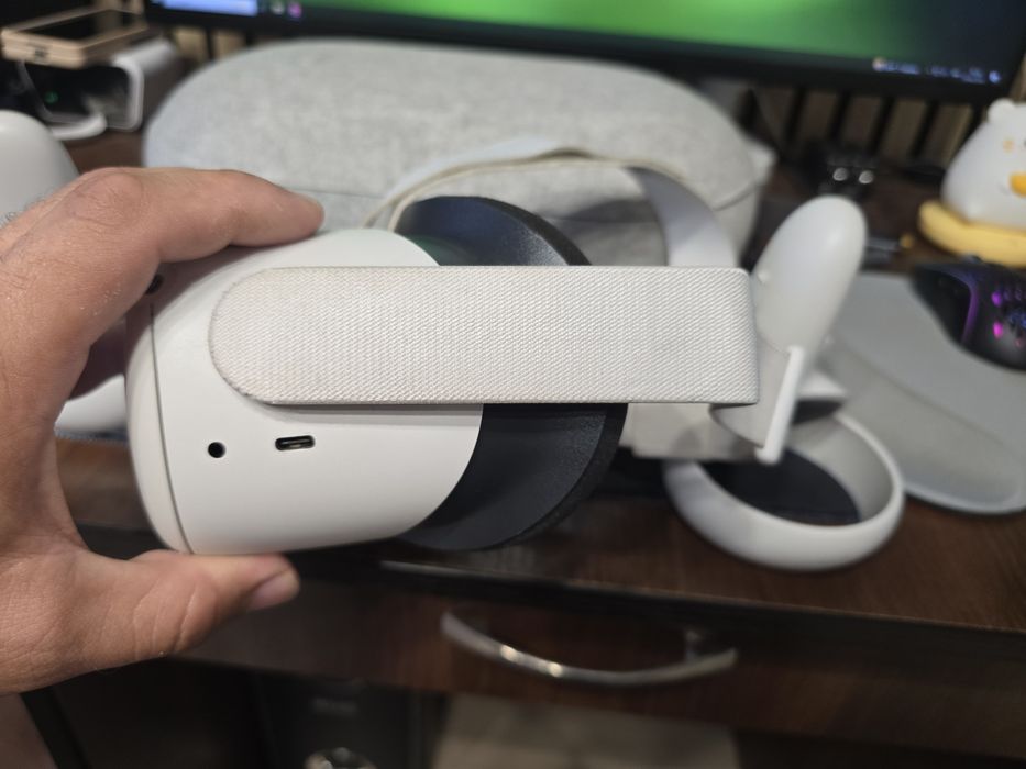 Окуляри віртуальної реальності Meta Oculus Quest 2 256Gb