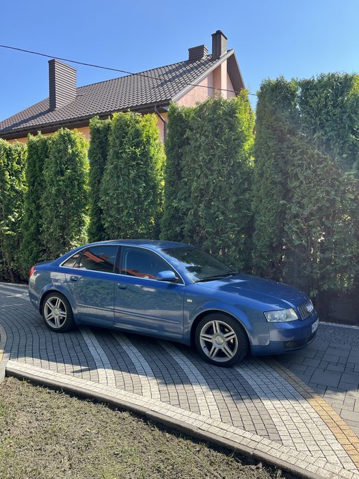 Audi A4 1.8t  190 km