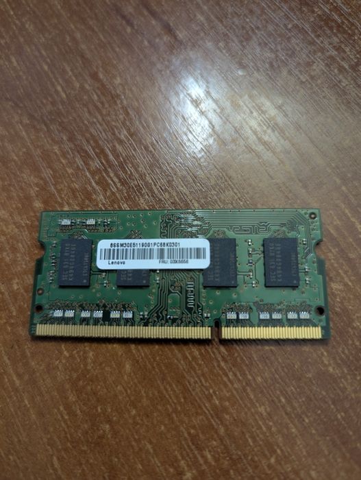 Оперативна пам’ять Samsung 4GB DDR3L 1600MHz (1Rx8 PC3L-12800S-11-11)