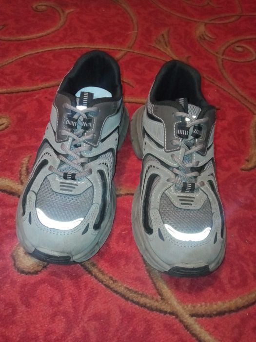 Кросовки по типу Balenciaga trake