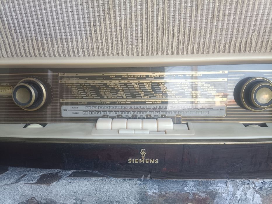 Rádios com FM originais a funcionar!