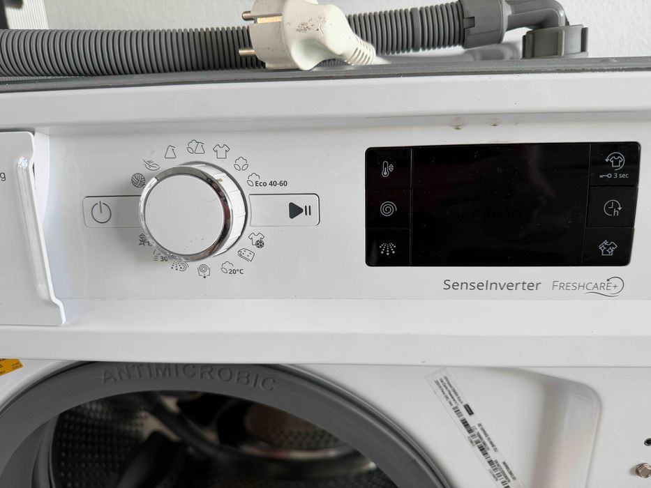 Maquina de Lavar Roupa Whirlpool BI WMWG 9148E EU