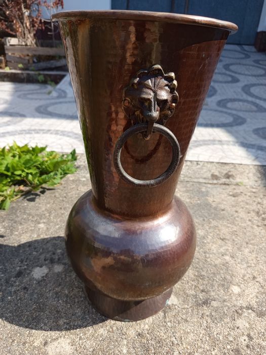 Suporte de chapéus de cobre