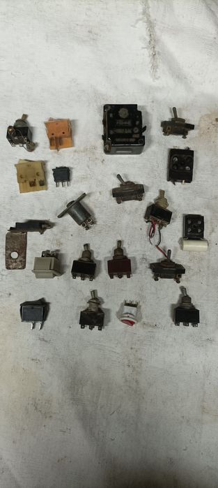 Продам реле переключатели моторчик