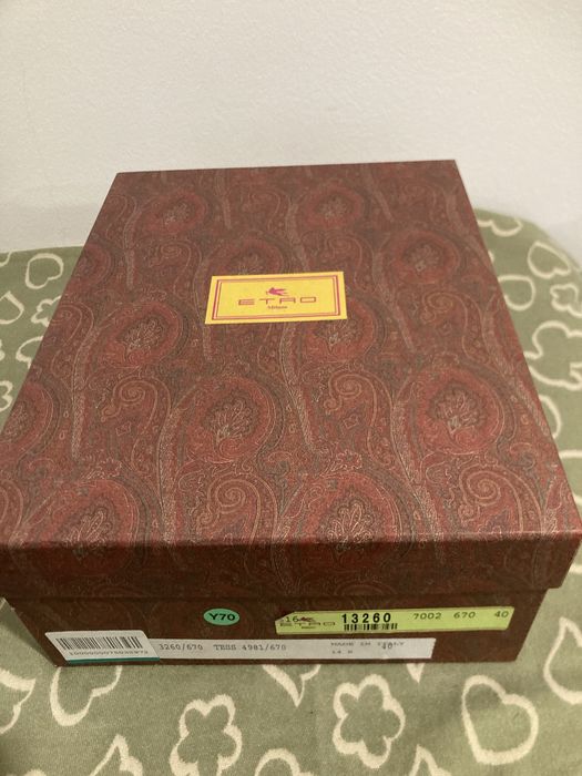 Sandalias marca Etro de milano