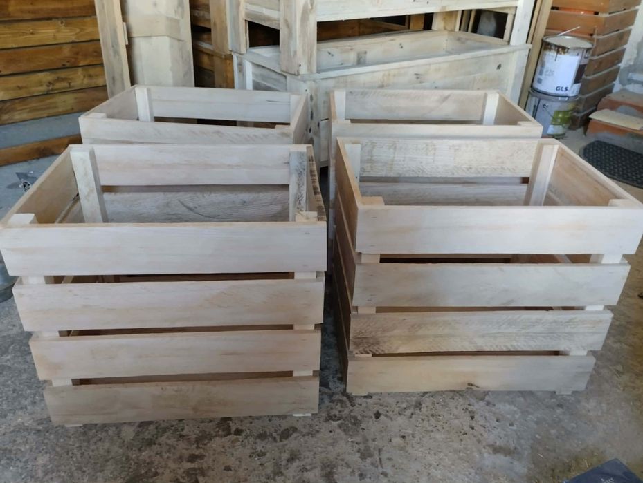 Caixas em madeira