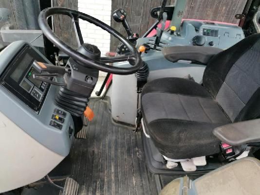 Mccormick MC 115 Case MX 110