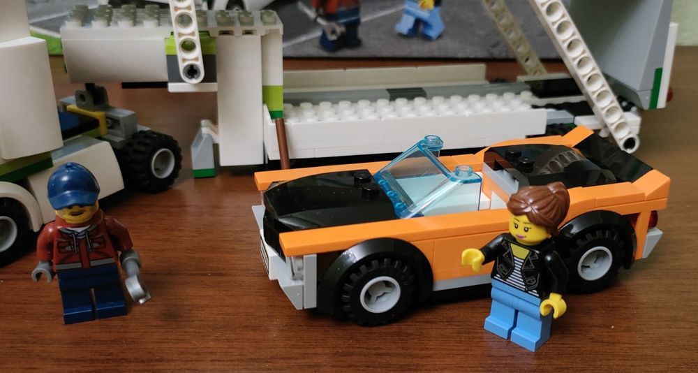 Klocki LEGO City 60305 Car Transporter - kompletne 100% + gratis