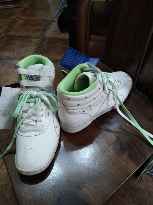 Nowe buty sportowe Reebok rozmiar 42