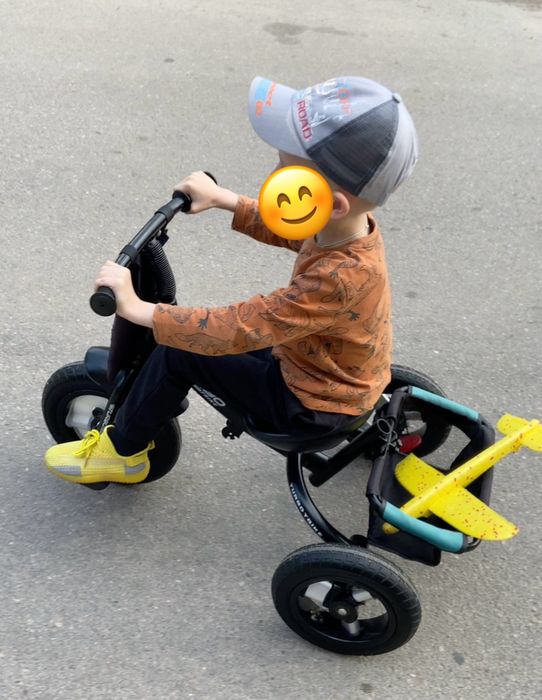 Триколісний ВЕЛОСИПЕД з батьківською ручкою