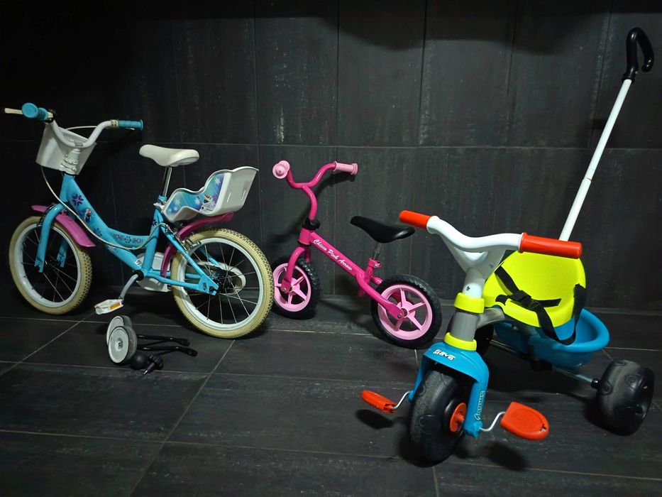 Triciclo (1-2anos) I Bicicleta Chico (2-5anos) I Bicicleta Frozen (4-6anos) - Bom Estado