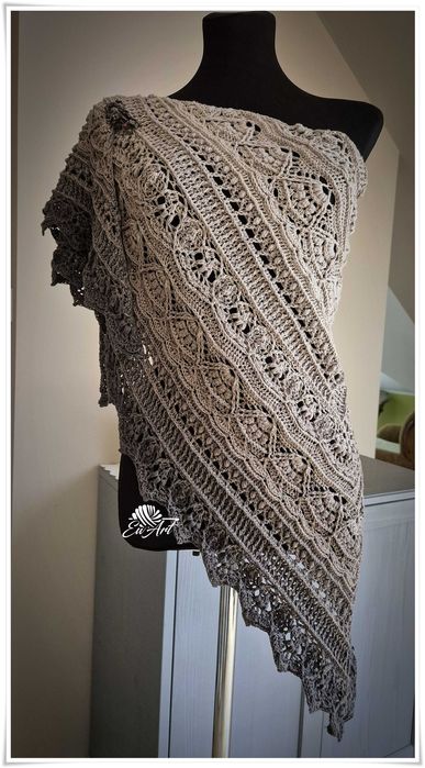 Chusta szydełkowa, rękodzieło