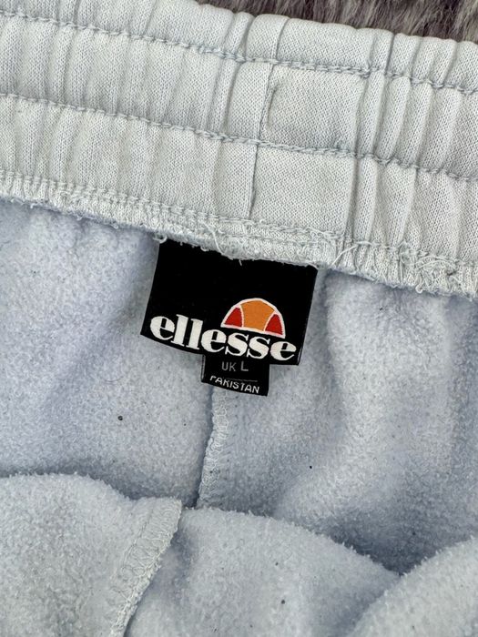 Шорти Ellesse Л розмір Р898