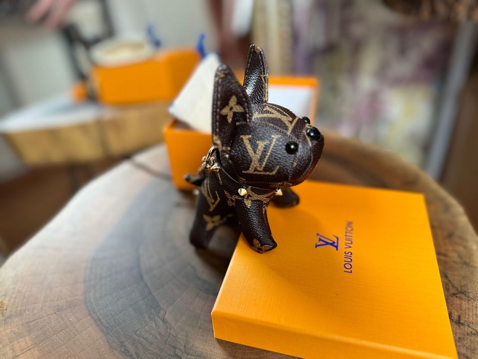 брелок louis vuitton бульдожка