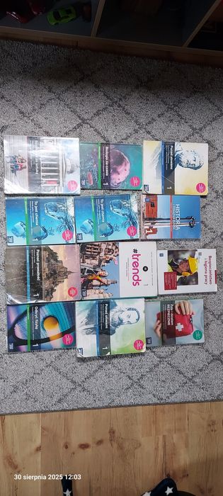 Książki do klasy pierwszej technikum/liceum