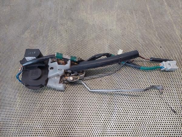 Fechadura / fecho porta frente esquerdo ROVER 45 Hatch (RT)