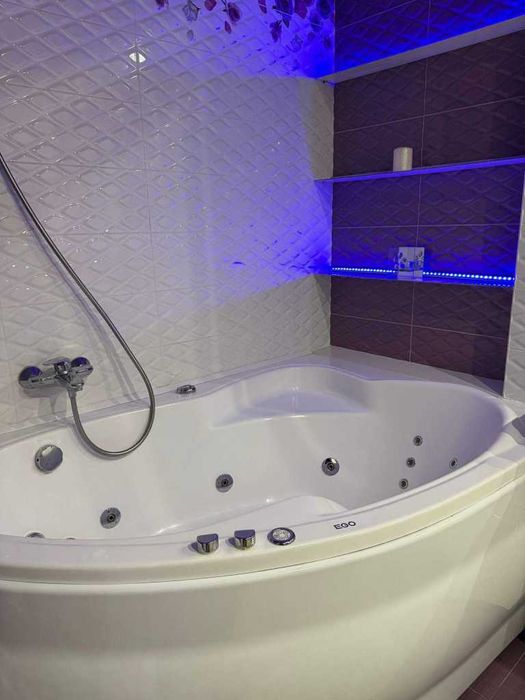 Елітна квартира в новобудові з дизайнерським інтер’єром