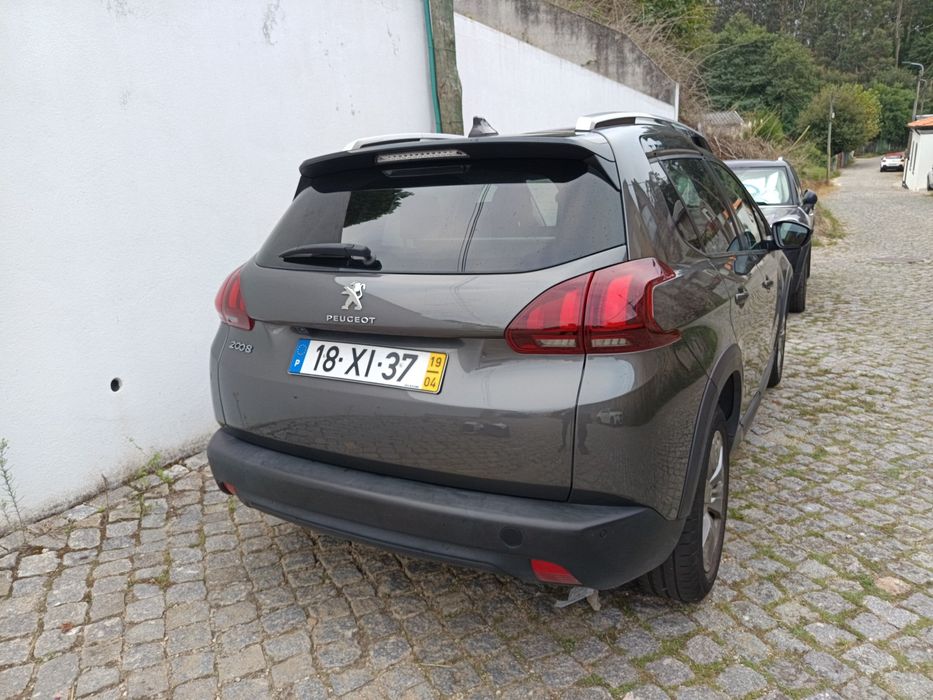 Peugeot 2008 1.2 gasolina