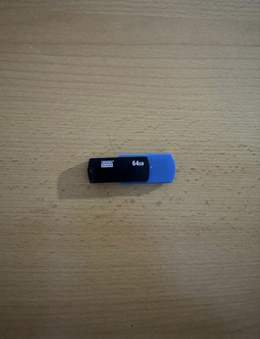 Pamięć USB 64GB