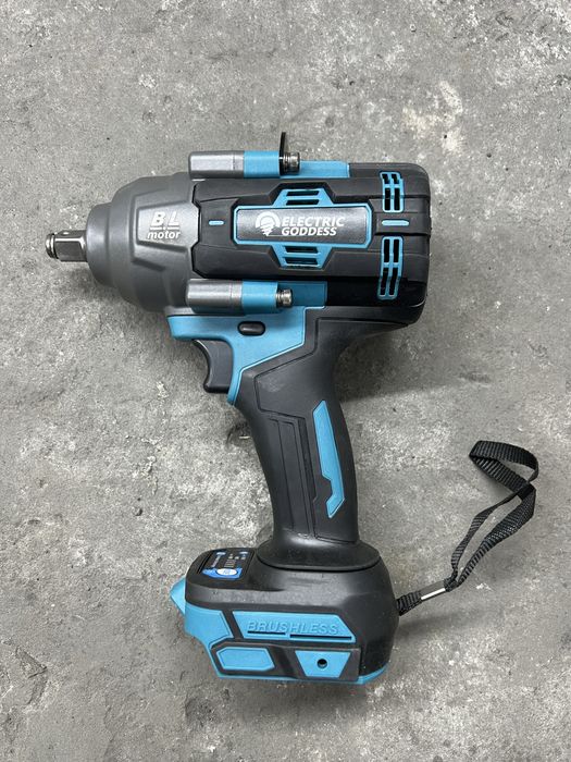 Гайковёрт на 1000Нм новый