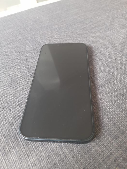 iPhone 13 128GB Midnight.